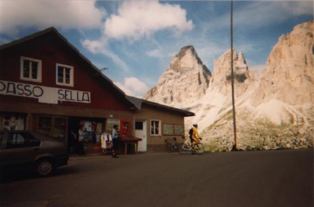 Das Passhaus am SellajochItalien 1999