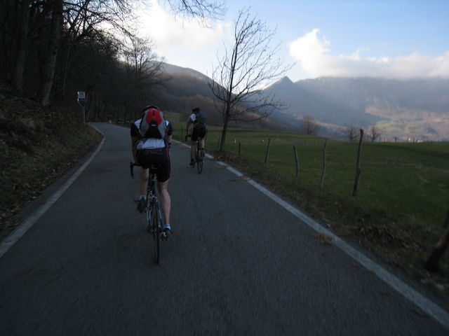 Von diesem zweigt man ab ins Val Cichero.
(März 2009)